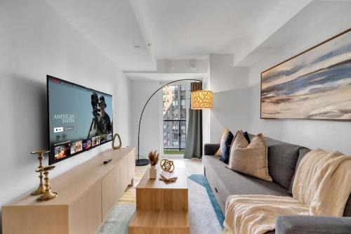 Cozy Yorkville Studio Sleeps 4 Parking