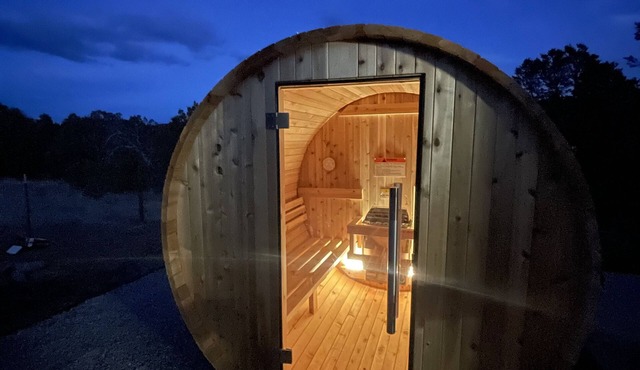 Cozy Yurt Getaway Nestled in the beautiful east mountains of Cedar Crest/Tijeras