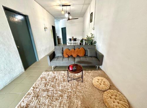 Cozy33#4pax#Wifi#NearAeonAlma#20minstobatukawan