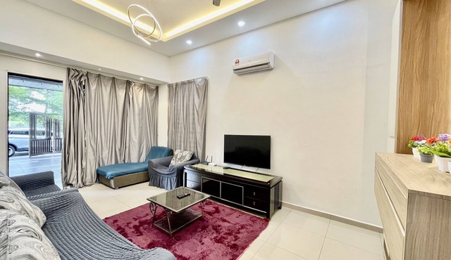 Cozy36#10pax#tvbox#nearaeonalmabukitmertajam#10kmbatukawan