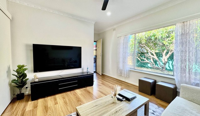 CozyDuo @ Ashford –10 Mins to CBD