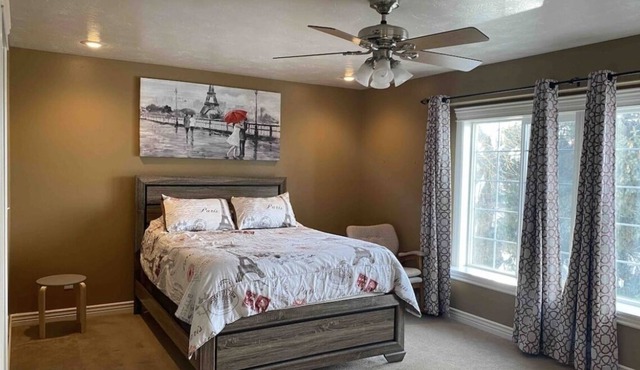 CozyHome with hot-tub, Byui, Yellowstone, Targhee, Kelly canyon