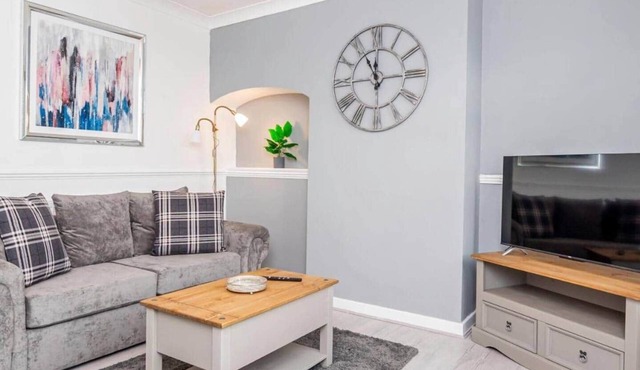 CozyRetreat|Parking|Contractor|Professional|Family