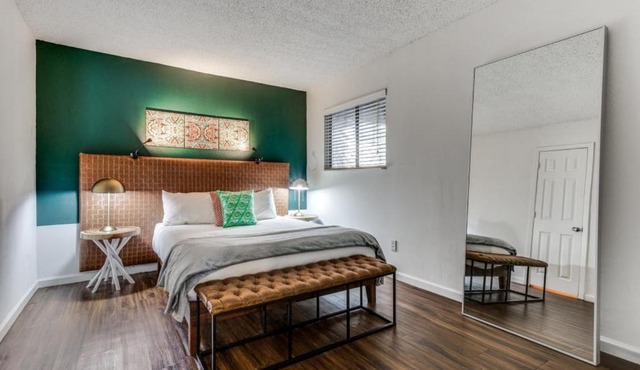 CozySuites 1BR Apartment Skyline Barton Creek 288