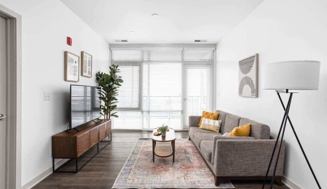 CozySuites 2BR Bottleworks Indianapolis #3