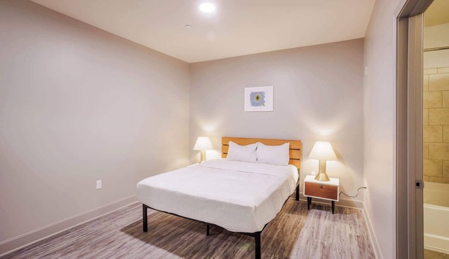 CozySuites at the Banks gym, pool 05