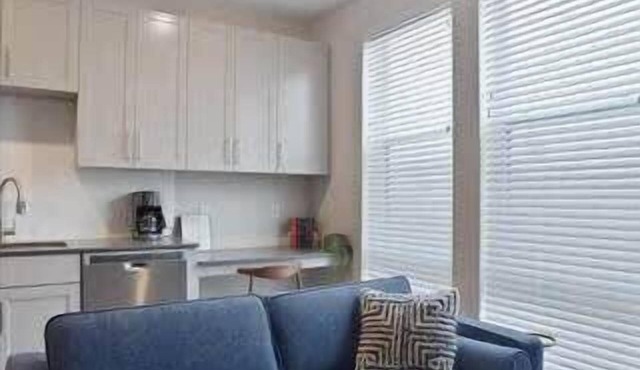 CozySuites l Spacious SDO, Lawrenceville