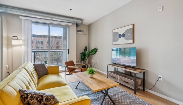 CozySuites Mill District with gym #06