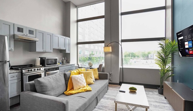 CozySuites Modern 1BR in Downtown Pitts #4