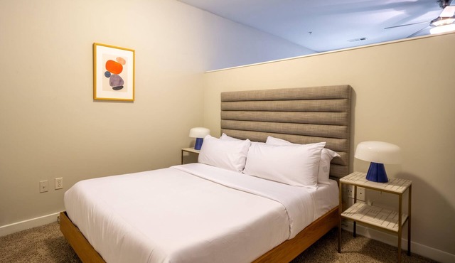 CozySuites MusicRow Astonishing SDO free parking23