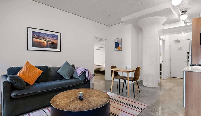 CozySuites NLG - Modern 1BR condo #05