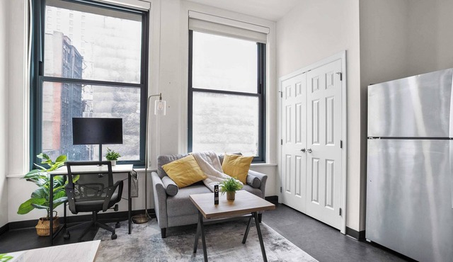 CozySuites Stunning 1BR in Downtown Pitts #5