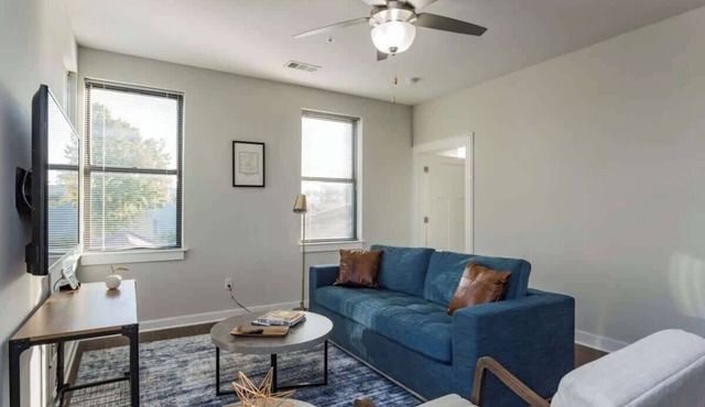 CozySuites TWO Stylish Music Row Condos Nashville
