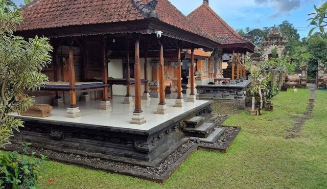 Cozzy Villa Taman near Sidemen Bali