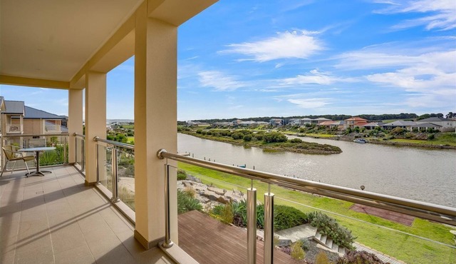 CQ HolidaysnEV Charger Type 2 available at property