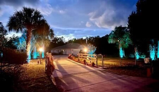 CR Retreat Poker Suite, Tiki, pool hot tub Slps 14