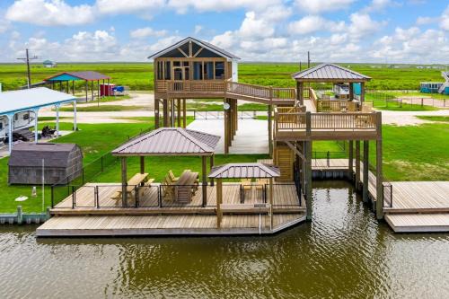 Crabby Beaver home