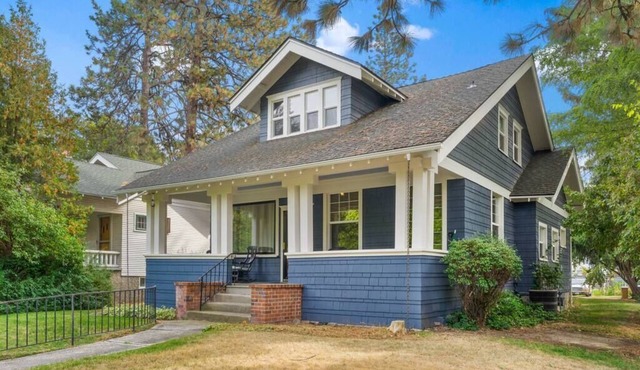 Craftsman Crush | Comfy, Stylish, South Hill