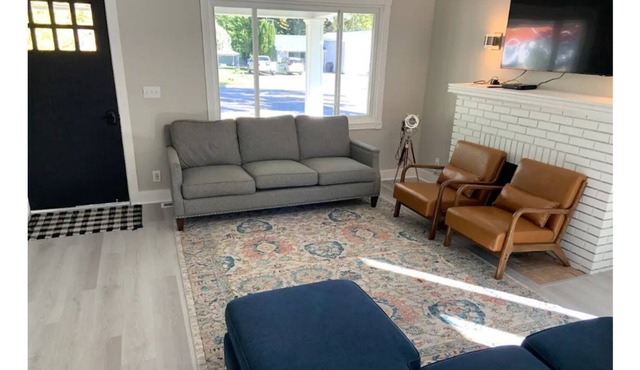 Craftsman home -10 mins from North Shore Bear Lake