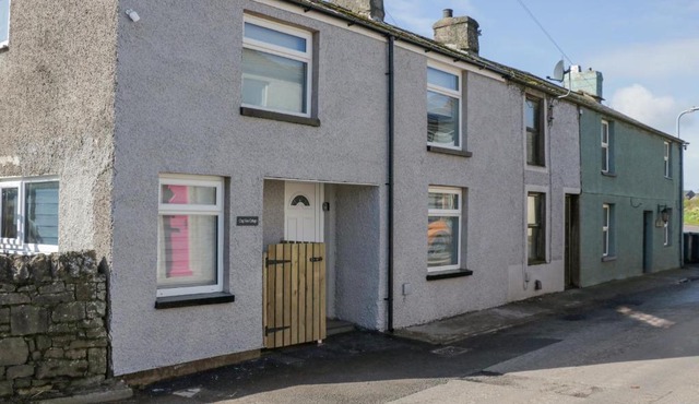Crag View Cottage