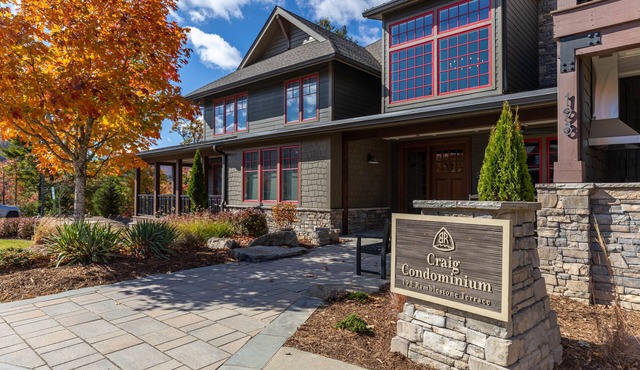Craig 304 Condo at the Blue Ridge Mountain Club! Luxury studio with great amenities!