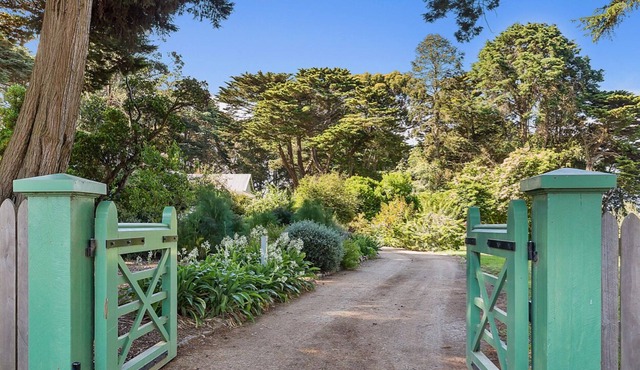 Craig Avon Historic Luxury Homestead