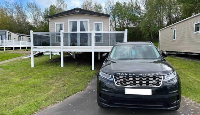 Craig Taravan Sleeps 4 with Private Decking