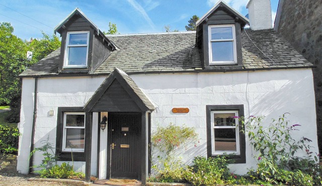 Craigdarroch Cottage