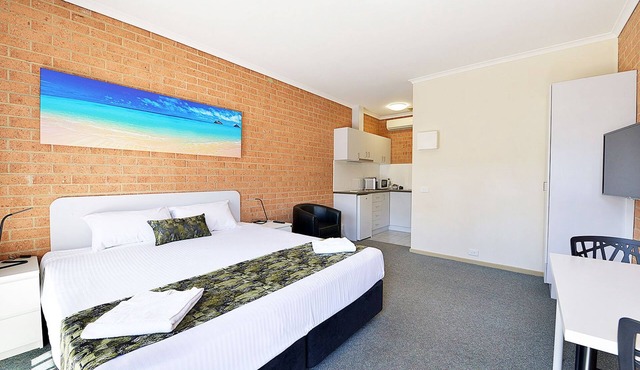 Cranbourne Motor Inn