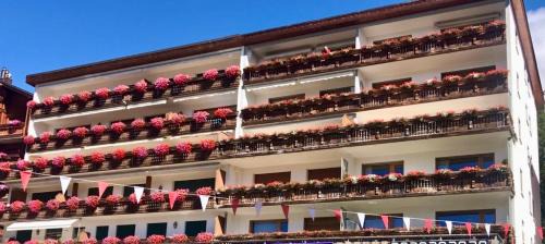 Crans center and close to the ski lifts