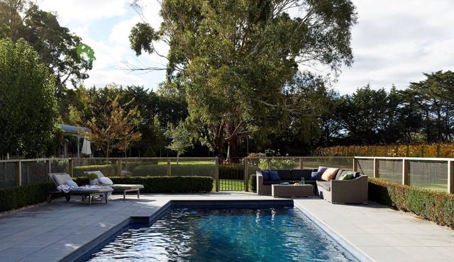 Creadon Homestead (Heated Pool)