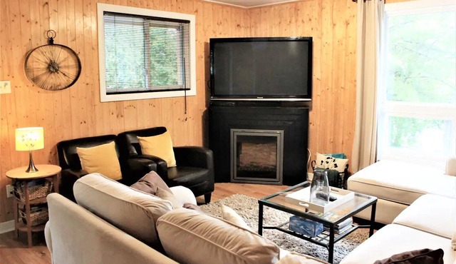 Create family memories at Casa Catlin - 3 private suites for up to 16 ppl maxnn