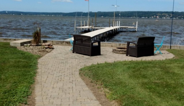 Create your family memories at our nautical lakeside home!