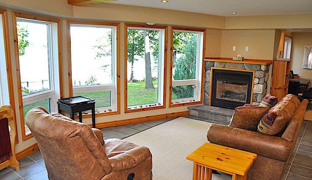 Create your family memories at this Executive Haliburton Cottage Rental