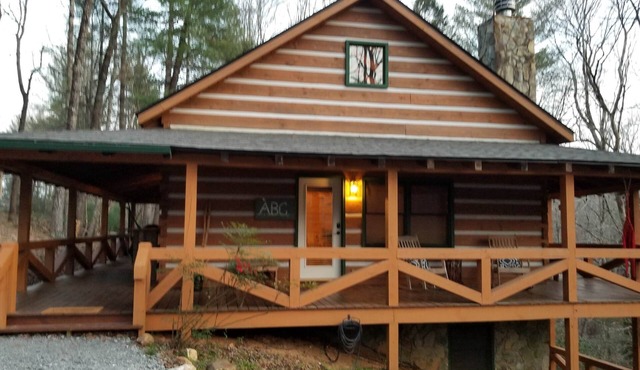Creek!3BR3BA+Loft/!GameRoom!Slps 9!Wrap Around Deck!
