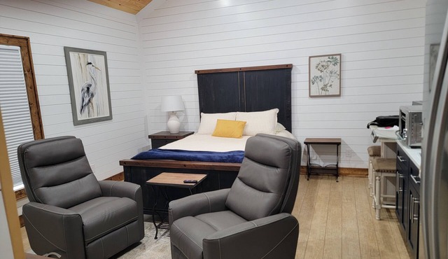 Creek Cabin