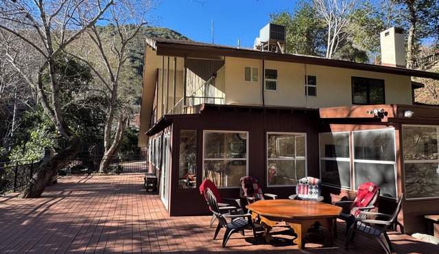 Creek House at Arrowhead Springs Nature Preserve & Retreat