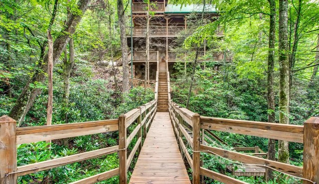 Creek Song Cabin