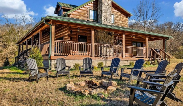 Creeks Cabin Luxury Retreat 15 Min to Downtown