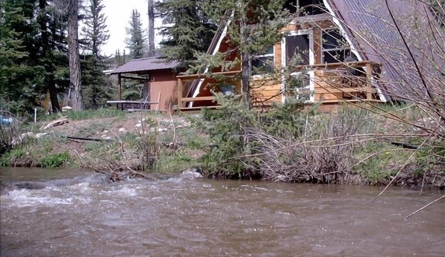 Creekside A-Frame One acre of land