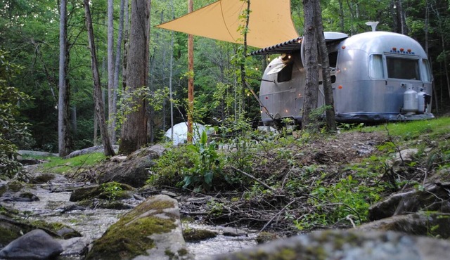 Creekside Airstream Retreat in the Smokies