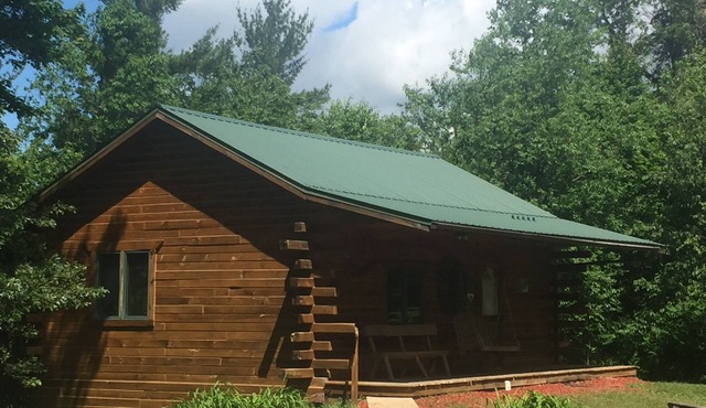 Creekside Amish Log Cabin