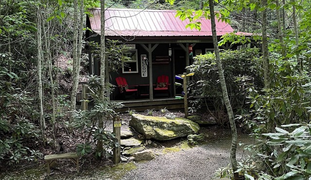 Creekside at Do Drop Inn Cabin Rentals