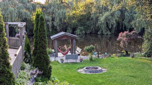 Creekside Bed & Breakfast Niagara Falls