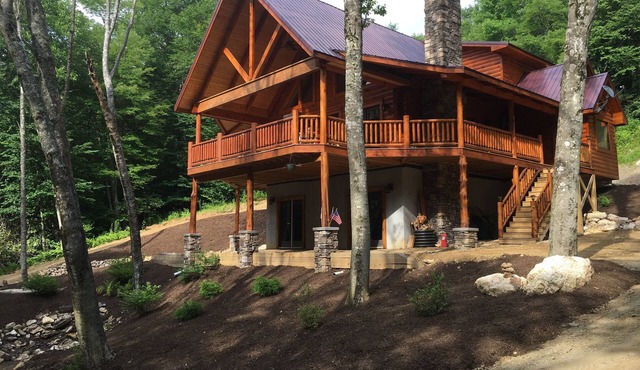 Creekside Cabin, Willis, VA