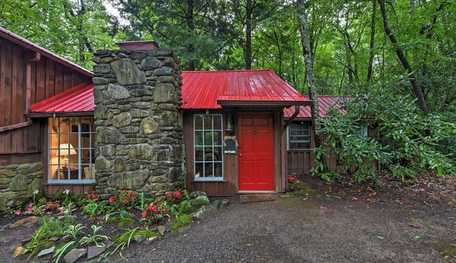 Creekside Cottage: Blue Ridge Mountain Escape!