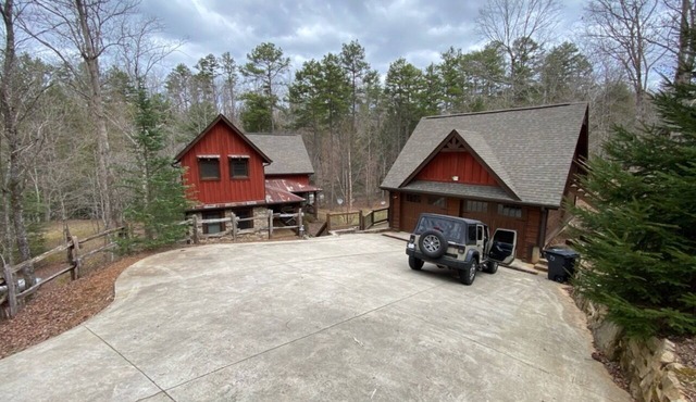 Creekside Fishing at TroutHaven – Paradise in the Mountains