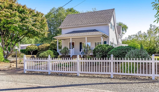 Creekside Home w/ a Furnished Patio, Firepit, Gas Fireplace, & Free WiFi