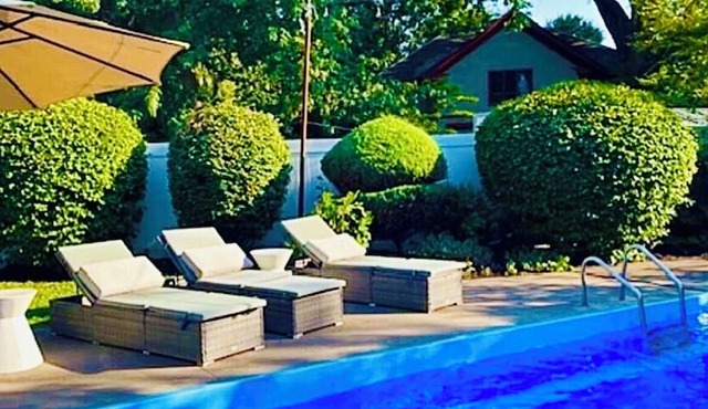 Creekside In-Town Oasis w/POOLn 1.5miles from Downtown