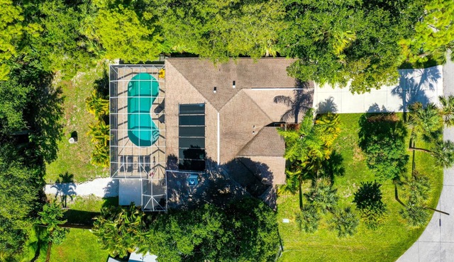 Creekside Paradise, 3BR, 2BA, private heated pool, North Creek boat dock